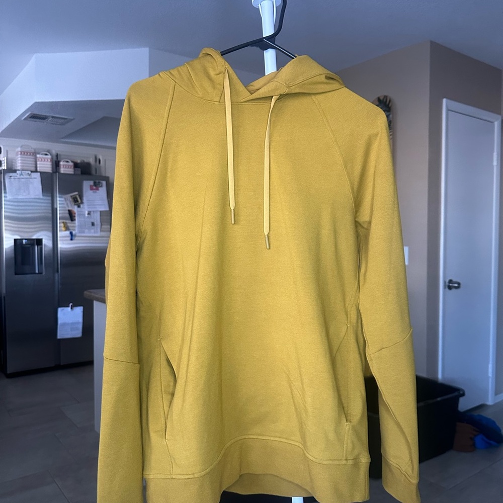 lululemon athletica men’s Dark Mustard City Sweat Pullover Hoodie